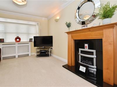 Lounge Feature